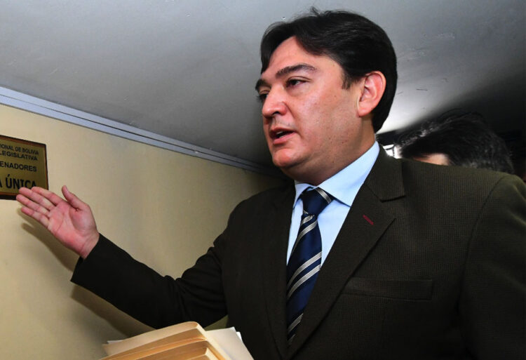 Cabrera califica de ‘exabrupto’ el anuncio de proceso penal por la denuncia en la CPI
