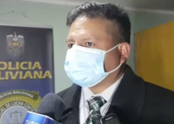 Dos peligrosos delincuentes se disputan un celular robado y uno termina con grave herida