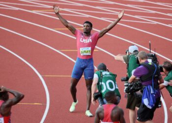 Fred Kerley gana el oro en 100 m del Mundial con pleno de medallistas estadounidenses