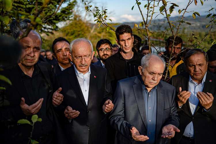 El opositor CHP acude al Tribunal Constitucional turco para intentar tumbar la ley contra la desinformación