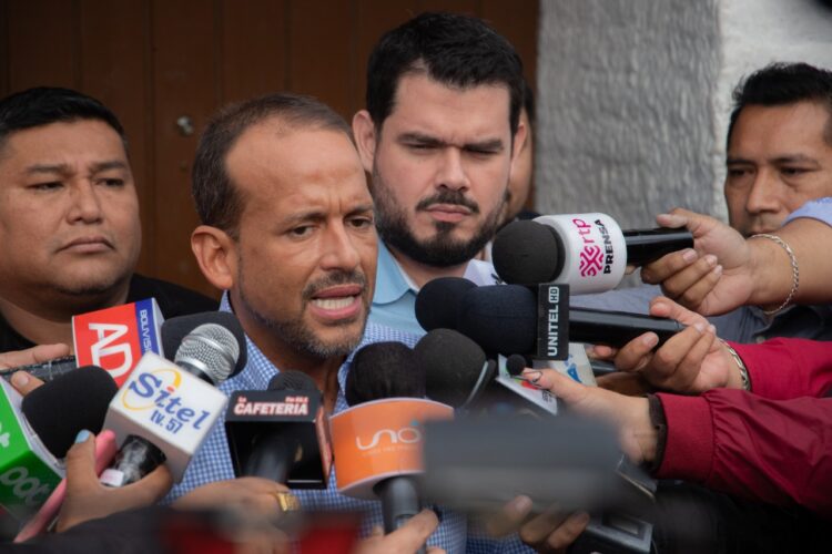Camacho pide que el cabildo tome ‘medidas contundentes’