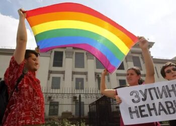UE lamenta endurecimiento de la ley contra la 'propaganda' LGTB.