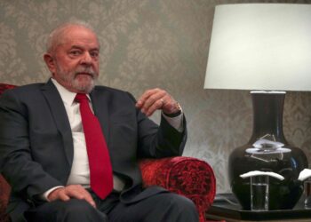Lula, afirmó que no es el momento de "juzgar" la elección de Catar como sede del Mundial de fútbol que comienza del domingo.