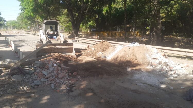 Inician operativos para limpiar la capital cruceña en el menor tiempo posible