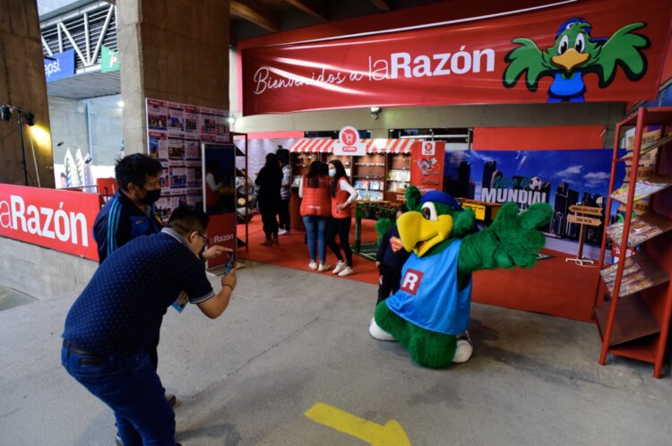 La Razón presente en la Fipaz con el ‘tour de La Razón’
