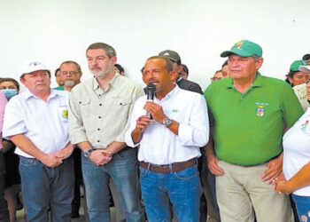 Paro cívico ratificado: Camacho ironiza y amenaza: Tienen 4 días para ‘pensar’ en acatar