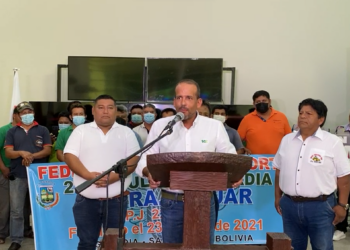 Camacho ultima detalles para el paro indefinido en Santa Cruz