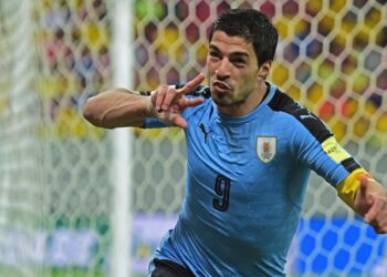 Luis Suárez encabeza la lista de 26 de Uruguay para el Mundial de Qatar