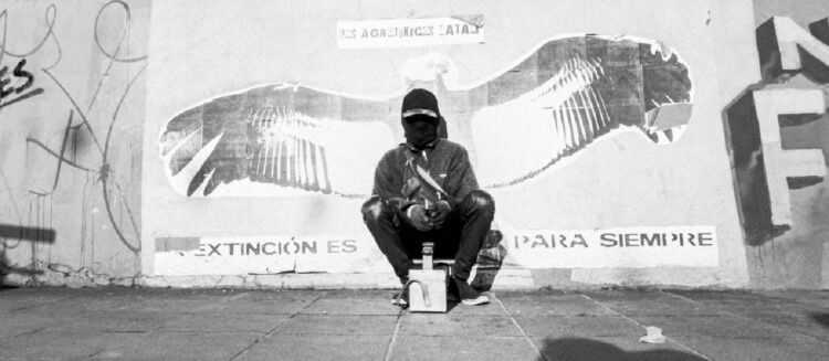 Una muestra retrata la vida de los ‘lustras’