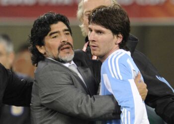 MARADONA_MESSI.JPG