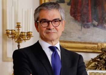 Boric nombra al expresidente del Banco Central como futuro ministro de Hacienda en Chile
