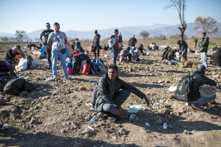 Marruecos aumenta condena a 18 migrantes por letal intento de entrada a enclave español