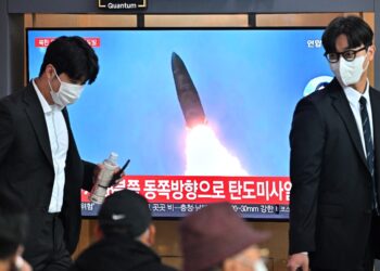 Corea del Norte dispara misil balístico que sobrevuela Japón