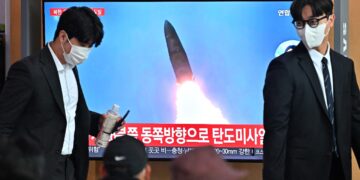 Corea del Norte dispara misil balístico que sobrevuela Japón