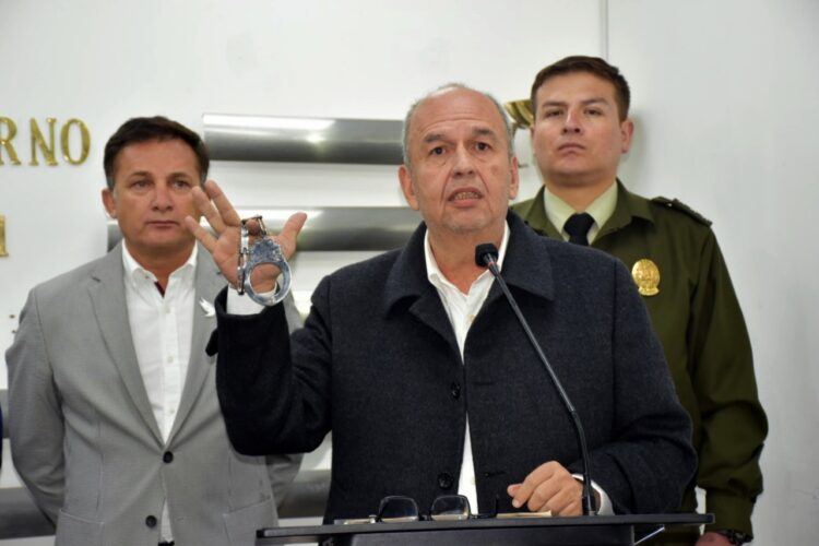 Murillo enfrenta una pena de 10 años de cárcel, lavó al menos $us 130.000 en EEUU