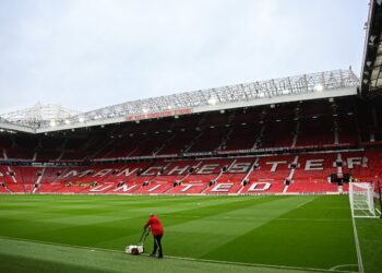 Los propietarios del Manchester United consideran la venta del club
