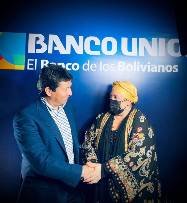 BANCO UNIÓN PRESENTA UNA NUEVA OFERTA FINANCIERA DIRIGIDA A EMPODERAR LA ACTIVIDAD ECONÓMICA DE LAS MUJERES BOLIVIANAS