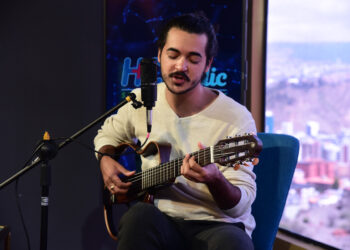 Matheus Fonseca, participante de The Voice Portugal, visitó Piedra, Papel y Tinta