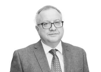 mikhail_ledenev.jpg