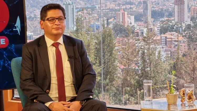El ministro Marcelo Montenegro en La Razón. Foto: Oswaldo Aguirre