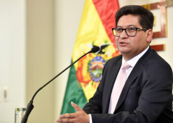 El ministro Marcelo Montenegro, en rueda de prensa pasada. Foto: APG-archivo