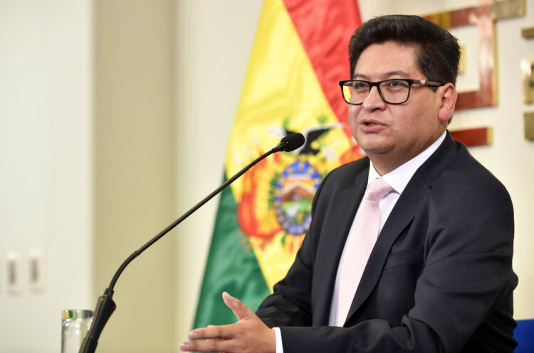 El ministro Marcelo Montenegro, en rueda de prensa pasada. Foto: APG-archivo