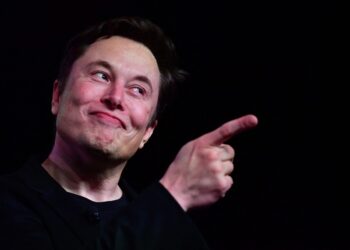 Musk restablecerá las cuentas suspendidas en Twitter.
