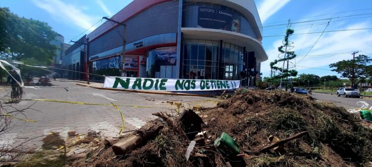 Iglesia pide ley para acabar con el paro y médicos dan plazo a la Asamblea Legislativa