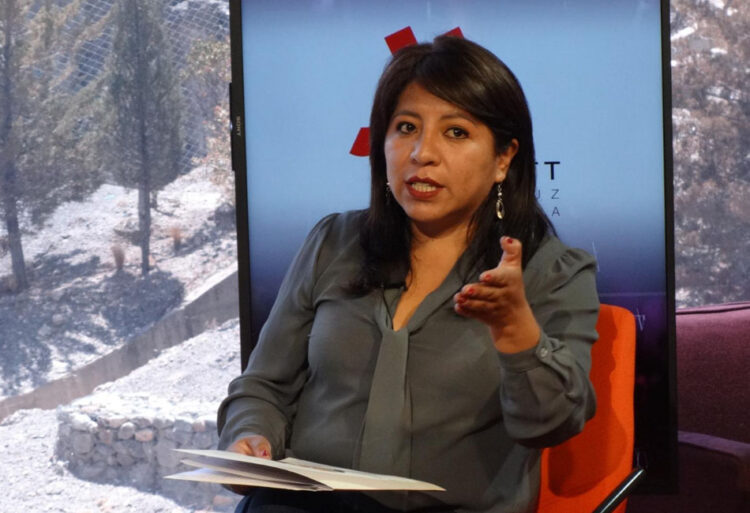 Gutiérrez dice que ‘en su momento’ se analizará la posible postulación de la defensora Cruz