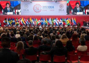 Asamblea de la OEA abre en Lima con mensaje de presidente de Ucrania