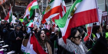 La ONU investigará la represión en Irán.