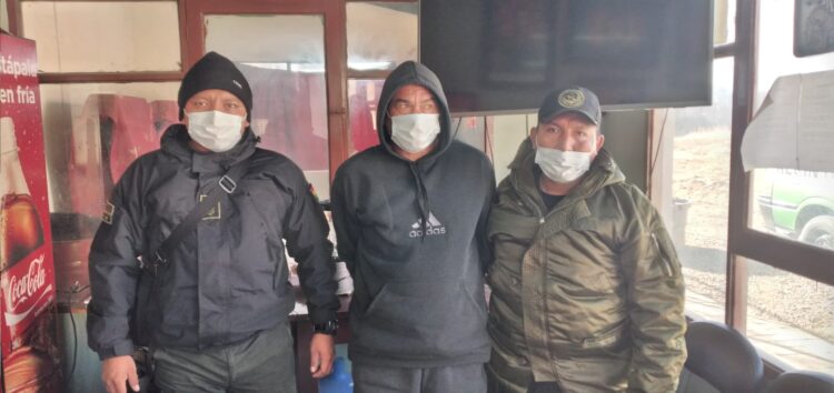 Trasladan a El Abra a Beltrán, uno de los acusados por el triple asesinato en Santa Cruz