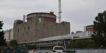 La Junta de Gobernadores del OIEA ha pedido a Rusia que abandone la central nuclear ucraniana de Zaporiyia.