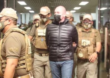 Guillermo Parada llega a Santa Cruz y es aprehendido, enfrentará a un juez cautelar