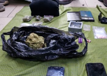 Vendían marihuana en una peluquería de la calle Murillo de La Paz, hay cinco detenidos