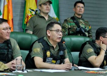 La detención no cesa la presión, exigen a la Policía esclarecer a fondo muerte de oficiales en Santa Cruz