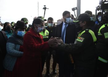 El Alto contará con 100 nuevos policías para bajar los índices de inseguridad