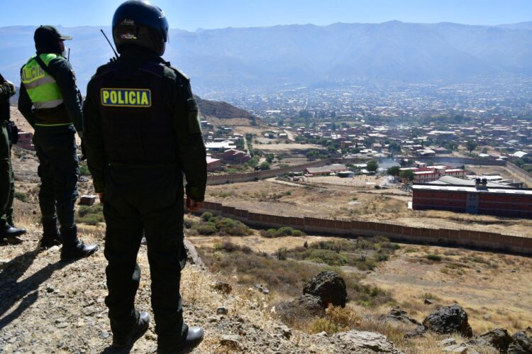 El Gobierno informa que mitin en El Abra fue contra el director de la cárcel de Cochabamba