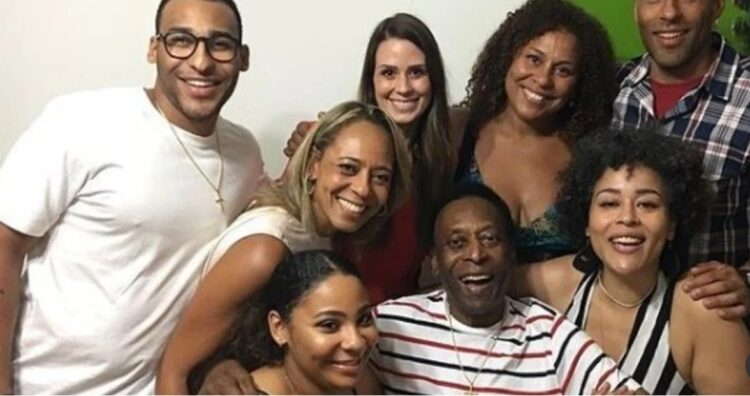 Pelé: tres matrimonios, siete hijos y una vida de telenovela