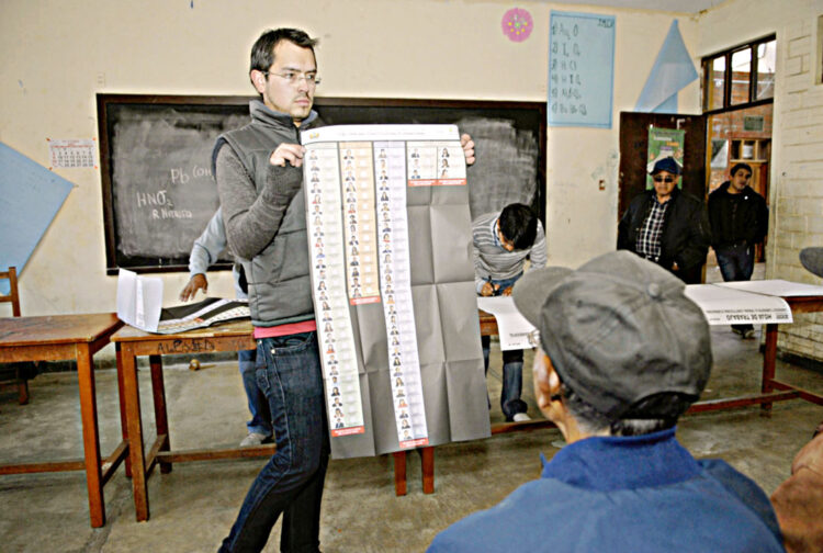 Nelson Villalobos: ‘Los depósitos han registrado un crecimiento de 7,4% a junio’