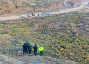Autoridades de EEUU disparan balas de goma a venezolanos en frontera de México