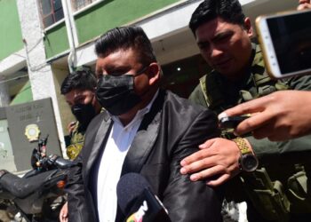 Apaza apelará su expulsión y se ve amedrentada por el caso Quelali; Heredia la acusa de agredirlo