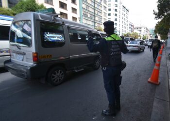 En un solo día de reordenamiento, se emitieron 23 sanciones por estacionamiento