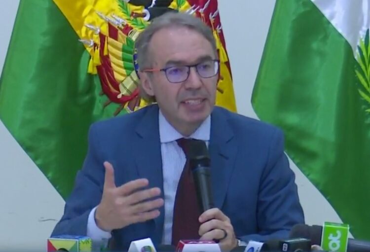 Tras 11 días de paro, Richter anuncia diálogo a las 20.15 con el comité de Santa Cruz