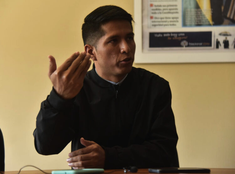 Como presidente en ejercicio, Rodríguez pide diálogo y solución definitiva en el conflicto cocalero