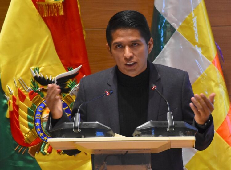 El MAS expresa predisposición de abrir espacios de diálogo con la oposición para elegir al Contralor