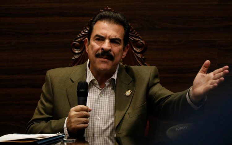reyes_villa.jpg