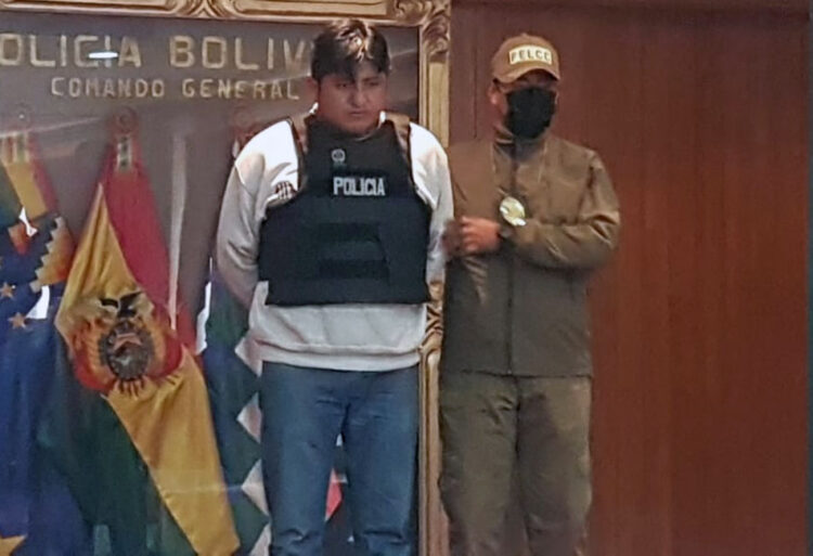 El psicópata sexual que enterró en su casa a dos adolescentes es enviado a Chonchocoro