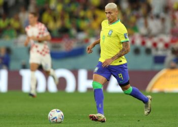 Familia de Richarlison, triste por el fracaso de Brasil