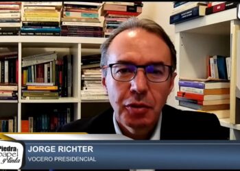 Jorge Richter en Piedra, Papel y Tinta, de La Razón, este martes.